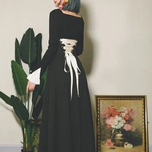 Retro long French style skirt black